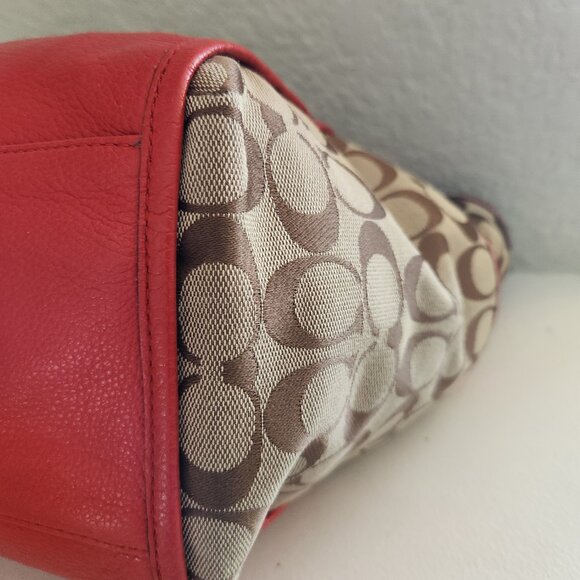 Euc Coach Carrie Khaki Shoulder Bag Tote Purse - Picture 8 of 16